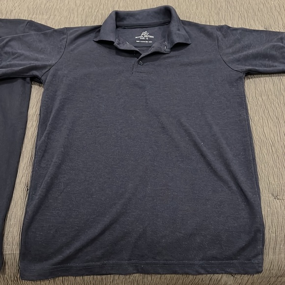 Set shirts size 12 & 14 dark blue in 9/10 condition - Picture 2 of 6